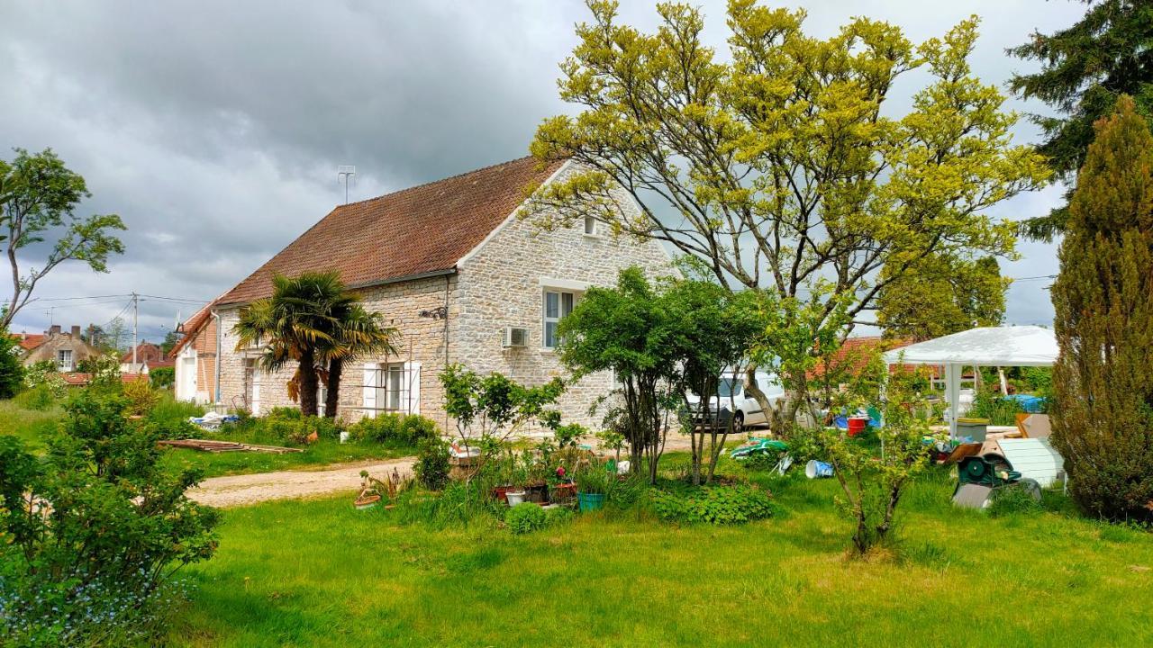 Domaine Ravy-Lilas Saint-Symphorien-sur-Saone Екстер'єр фото
